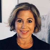 Lara Horobin Email & Phone Number