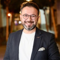 Özgür Yurt Email
