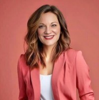 Amanda Hamilton Email & Phone Number