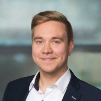 Lassi Mäkinen Email