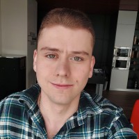 Finray Employee Yevhenii Khrustalov's profile photo