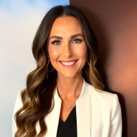 Burns & McDonnell Employee Caitlin Geisinger's profile photo