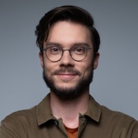 Michał Cząstkiewicz Email