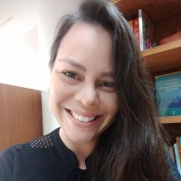 FGV CPDOC Employee Daniele Amado's profile photo