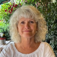 Susan McErlain Email