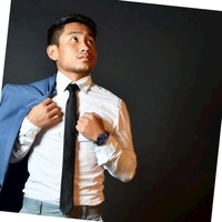 Van Hnin Email & Phone Number