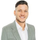 Max McClelland