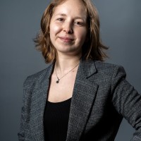 Sílvia Meneses Email