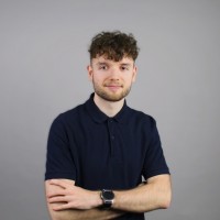 Sandro Starz Email