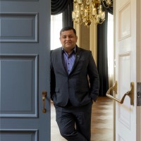 Salman Abbas Email