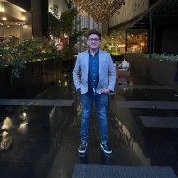 Omar Aguilar González Email