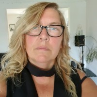 Mandy Burns Email