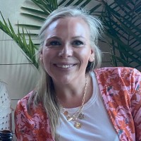 Jillian Hansel Email & Phone Number