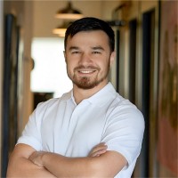 Islam Shomakhov Email