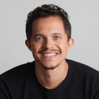 André Mello Email