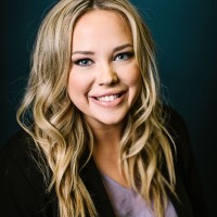 Kirsten Dillon Email & Phone Number