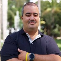 Faculdades Associadas de Uberaba - FAZU Employee Alex Sandro Oliveira's profile photo