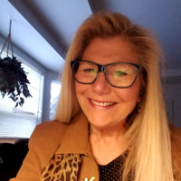 Christina MacKintosh Email & Phone Number