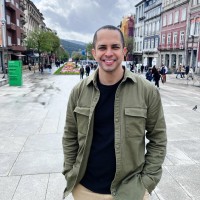 Guilherme Souza Email