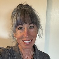 Klaros Group Employee Beth Haiken's profile photo