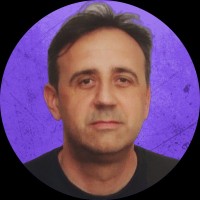 Teófilo Silva Email
