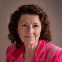 Amanda Jones Email & Phone Number