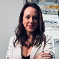 Mônica Clemente Email