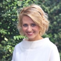 Erin Wayne Email & Phone Number