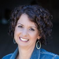 Avari Wireless Employee Leanne Tremblay's profile photo