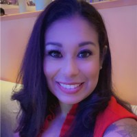 Logan's Roadhouse Employee Linda Camacho's profile photo