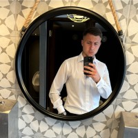 Robbie Francis Email