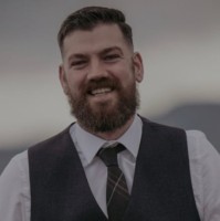 Stuart MacArthur Email