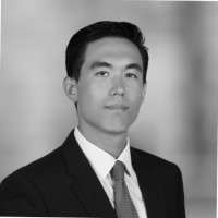 White & Case LLP Employee Christopher Thorn's profile photo