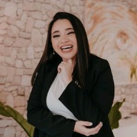 Laryssa Yamashita Email & Phone Number