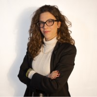 Giulia Villa Email