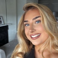 Anna McNulty Email