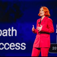 Caylent Employee Valerie Henderson's profile photo