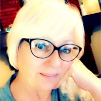 Vicki Jones Email & Phone Number