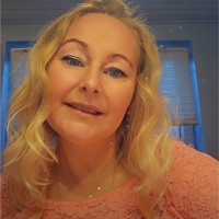 Dorthe Lauritzen Email