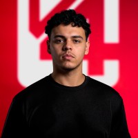V4 Company Employee Raphael Sobral's profile photo