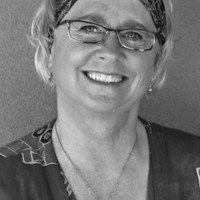 Southwestern College Employee Dianne Deloren's profile photo