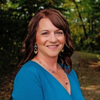 Knight Barry Title Group Employee Lisa Barnekow's profile photo