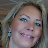 Lovisa Hollén Email