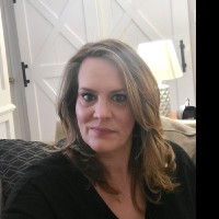 Carlson Distributing Inc. Employee Katie Francis's profile photo