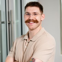 Mitchell Lindsay Email