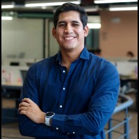Denys Saldarriaga Email