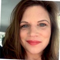 Kellie Gordon Email & Phone Number