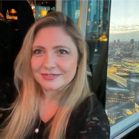 Ester Moreno Email