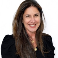 Ransom Everglades School Employee Vicki Williamson's profile photo