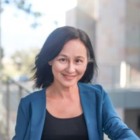 Vicki Chen Email
